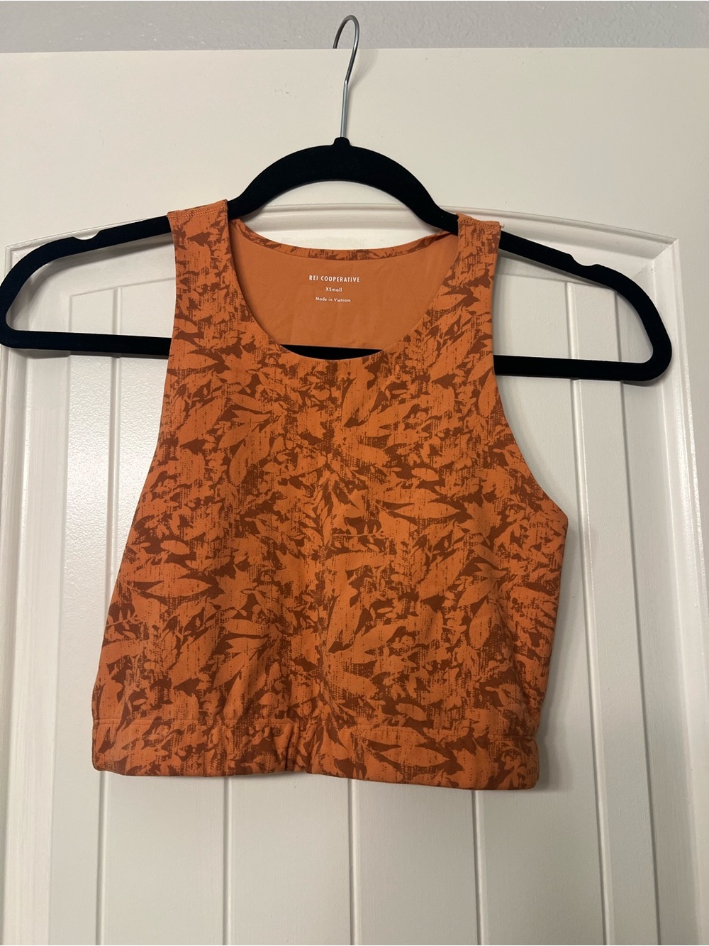Rei Burnt Orange Leaf-Print Crop Tank